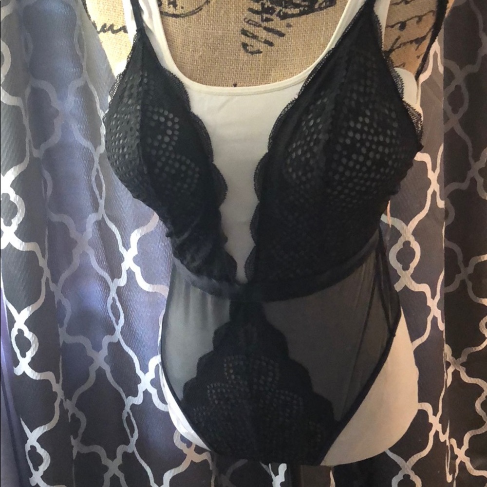 Victoria’s Secret Bodysuit M Chiffon & Velvet